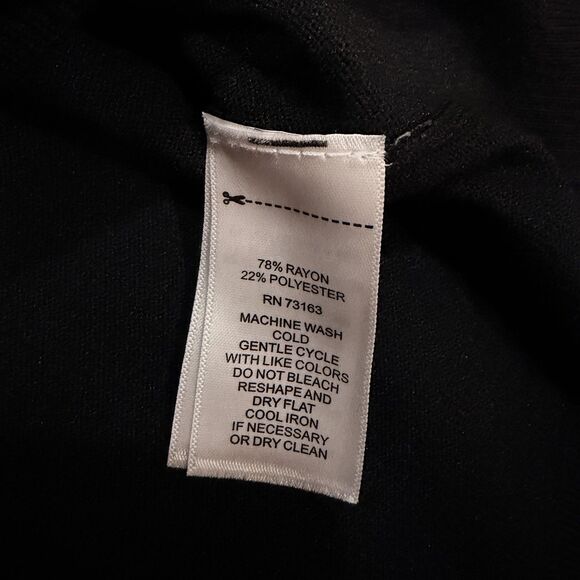 Cable & Gauge Black Knit Cold-Shoulder Top - Size Small - Picture 8 of 8